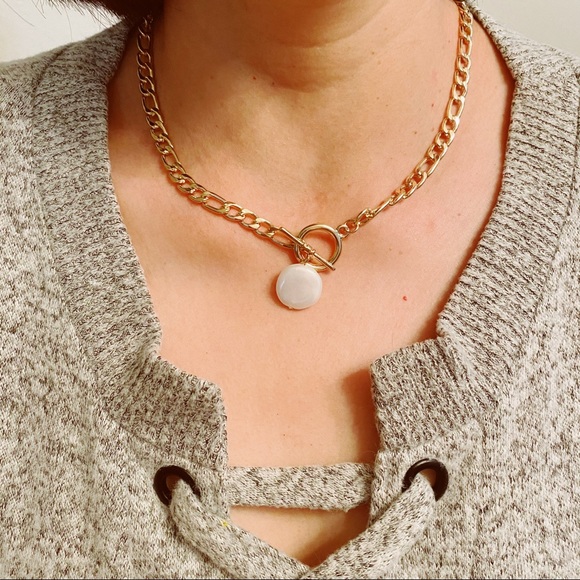 💕Last one Flawless Pearl Metal Choker Toggle - Picture 7 of 10